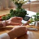 La diabetes mal controlada genera graves complicaciones de salud.