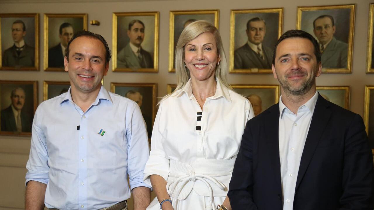 Reunión para buscar apoyos al Tren de Cercanías