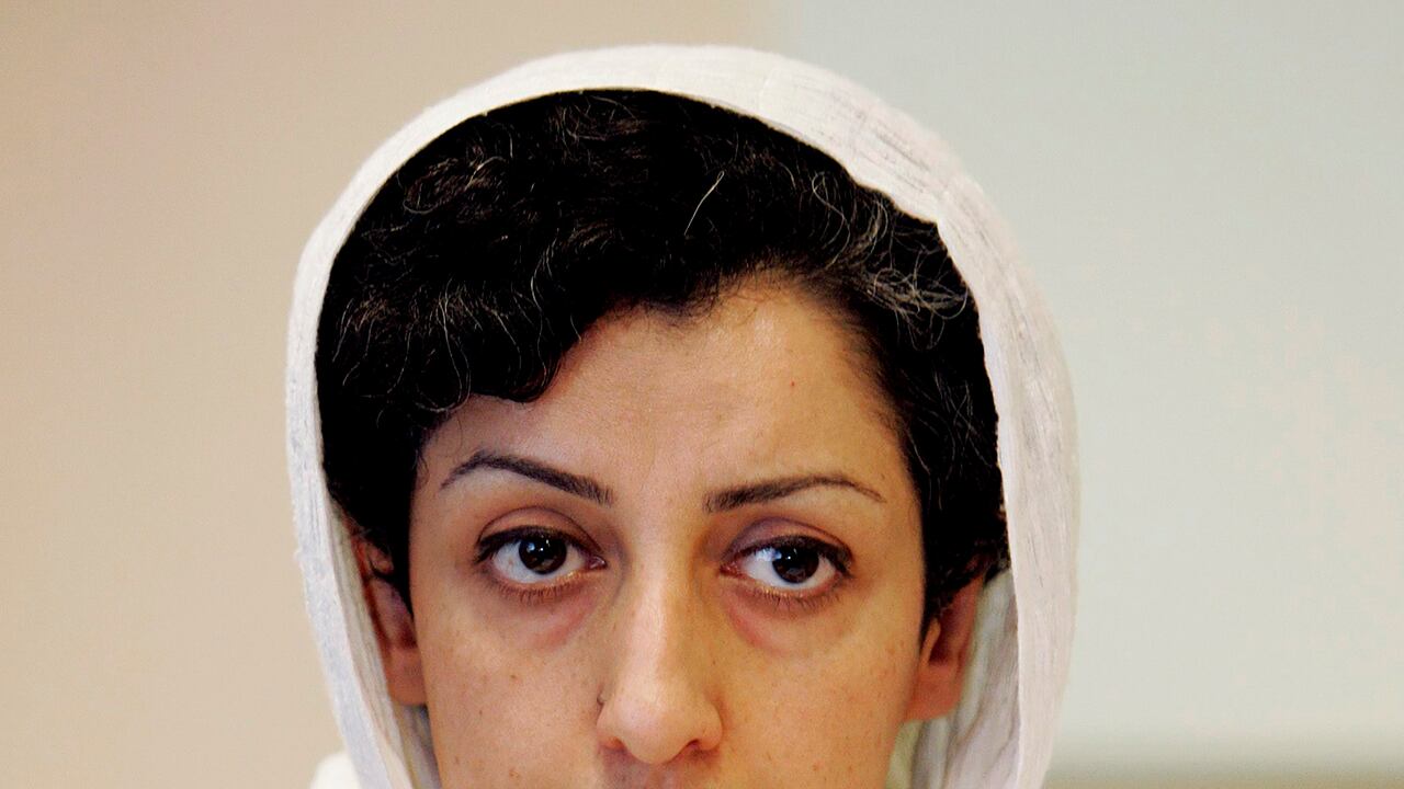 La iraní Narges Mohammadi, delegada del Centro de Defensa de los Derechos Humanos,