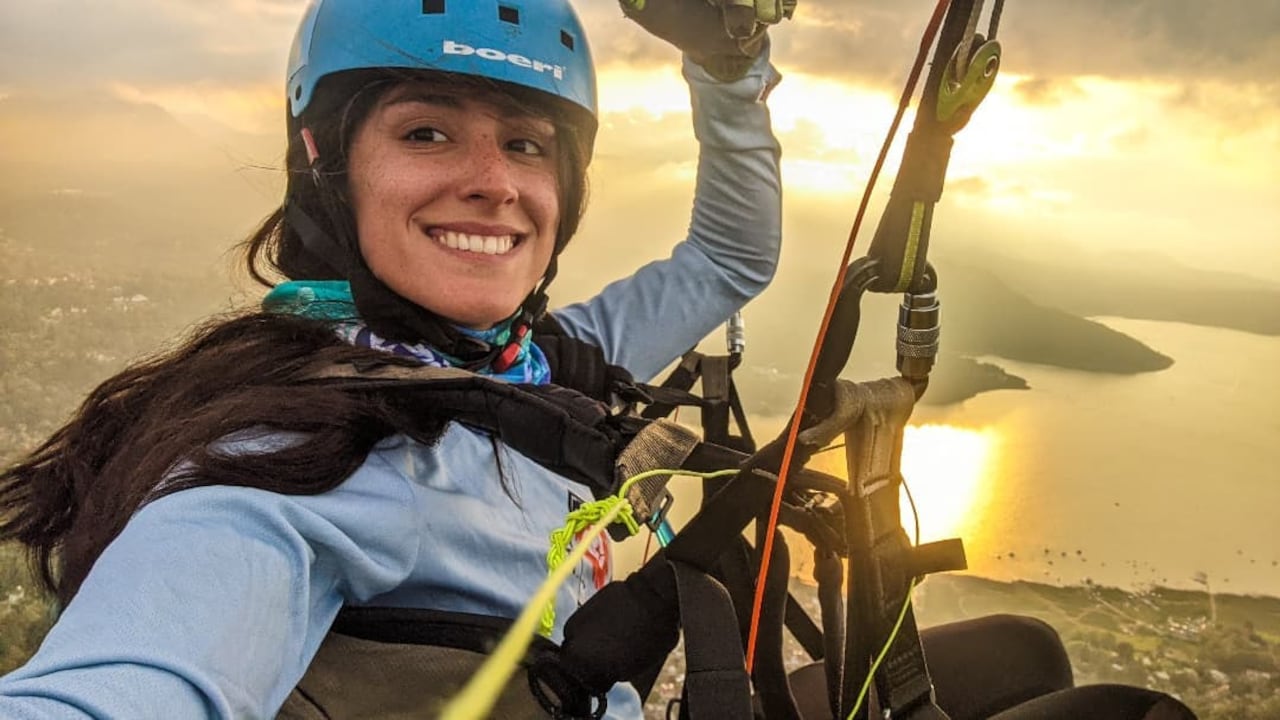 Hazaña: la equilibrista Susana Castilla cruzó en una cuerda el cañón del Chicamocha