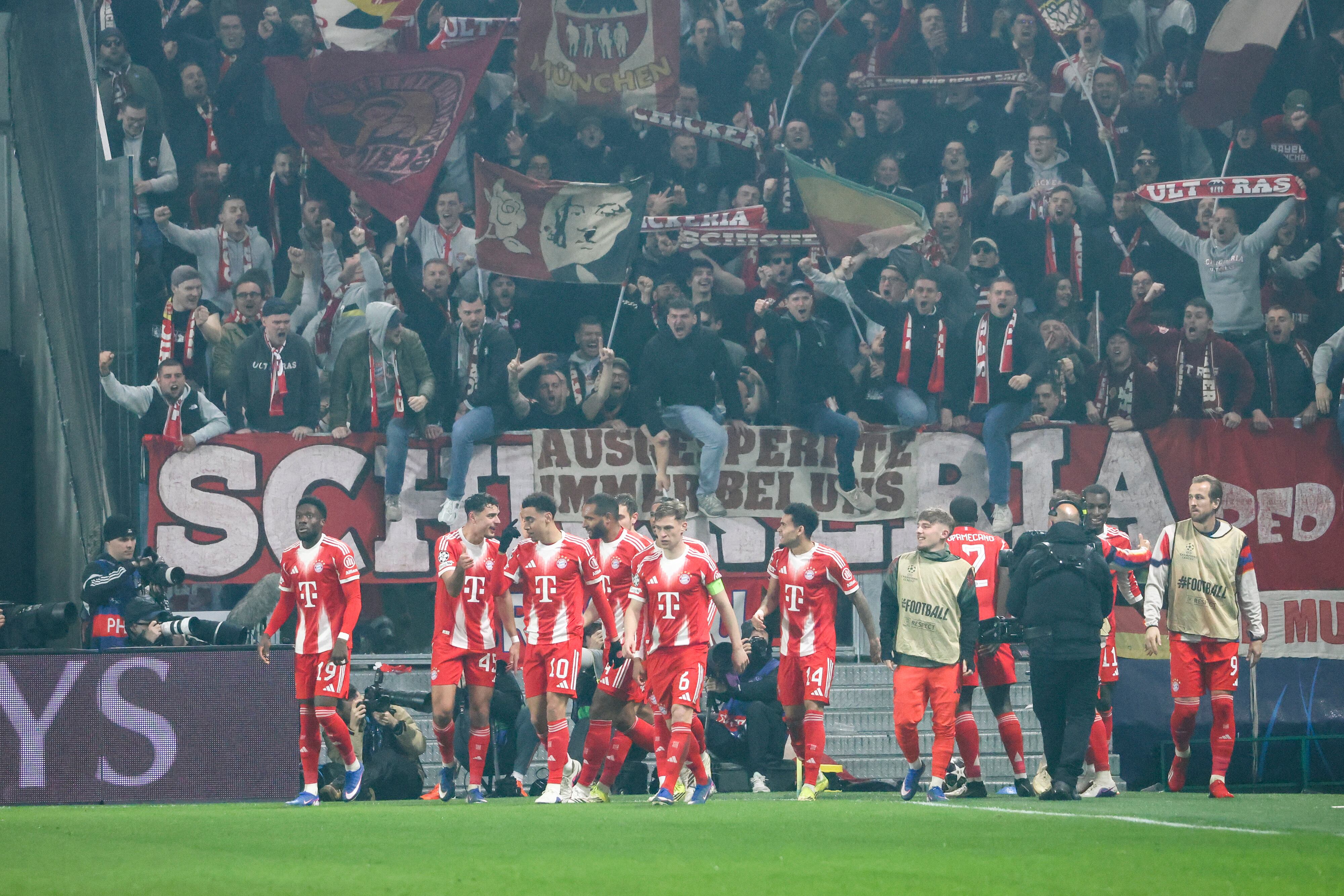Bayern Múnich en el juego de ida de octavos de final ante Atalanta por UCL