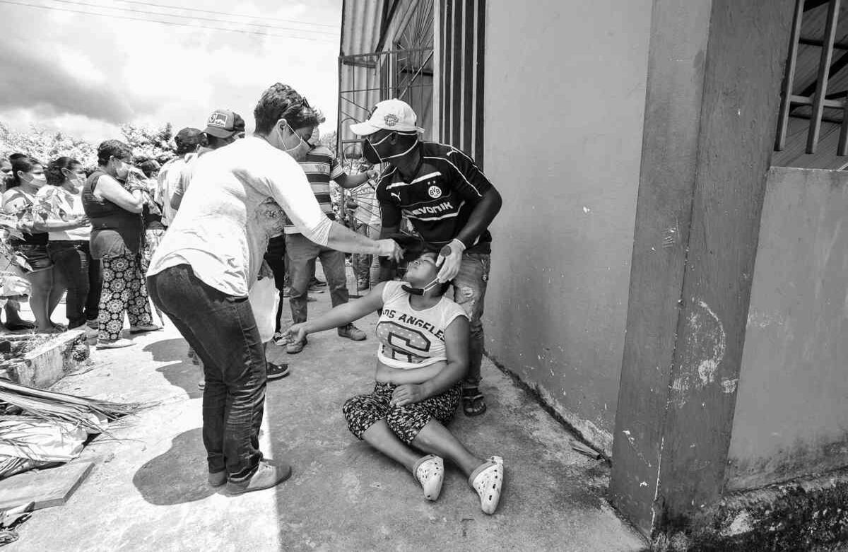 Malas noticias. Foto: Carlos Julio Martínez / SEMANA