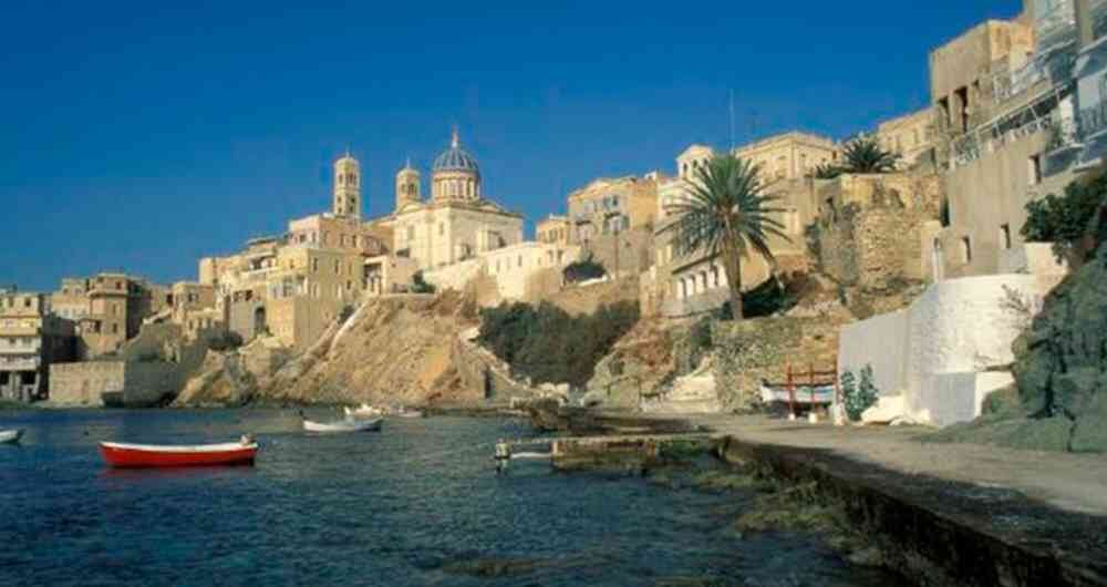  El investigador descubrió datos de 2012 que sugerían que el 72% de los centenarios de Grecia estaban muertos o eran imaginarios.