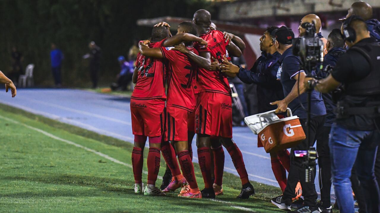 Imagen del partido entre Águilas Doradas y América de Cali por la fecha 13 del segundo semestre de la Liga colombiana 2023.