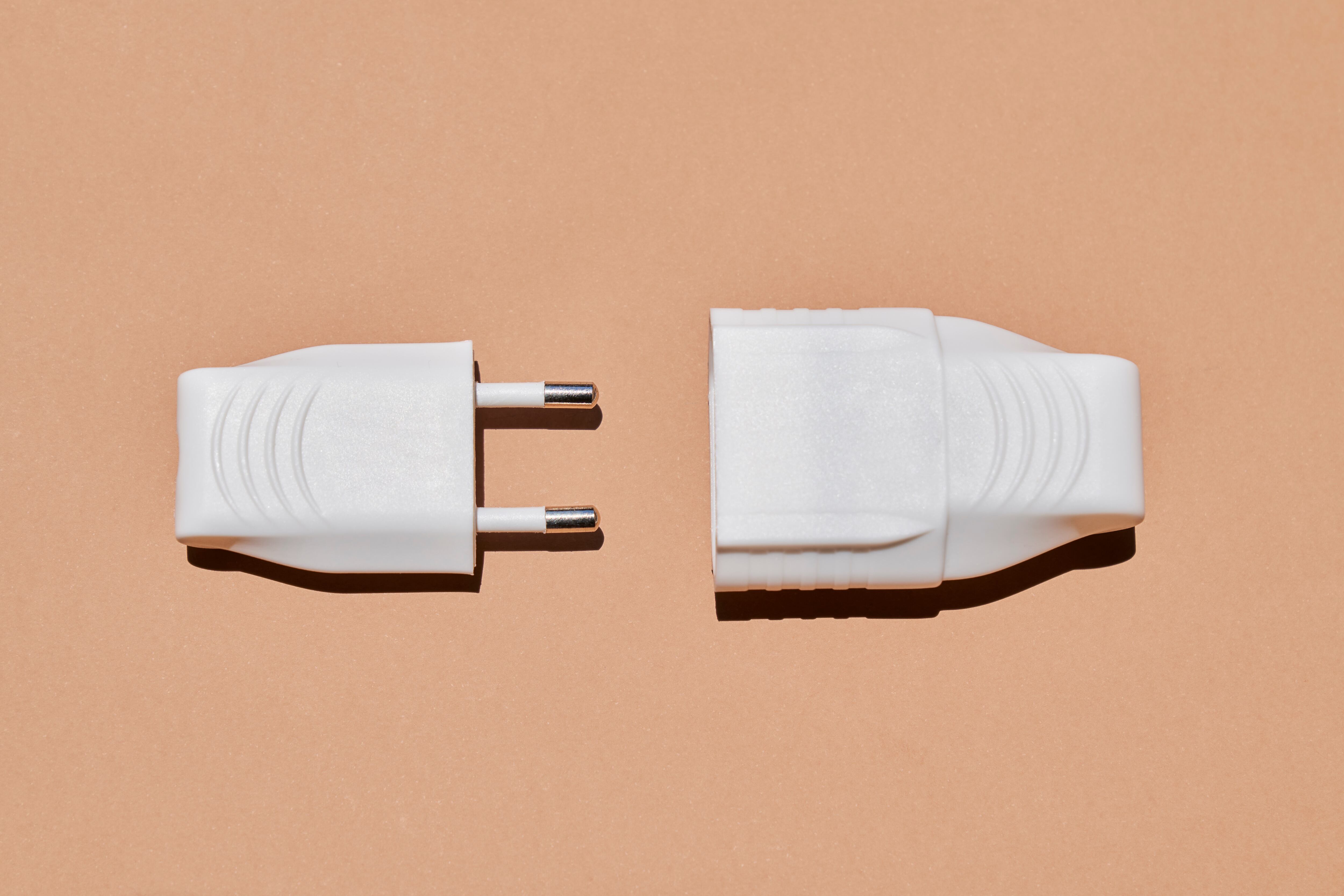 Algunos electrodomésticos no soportan un adaptador de corriente.