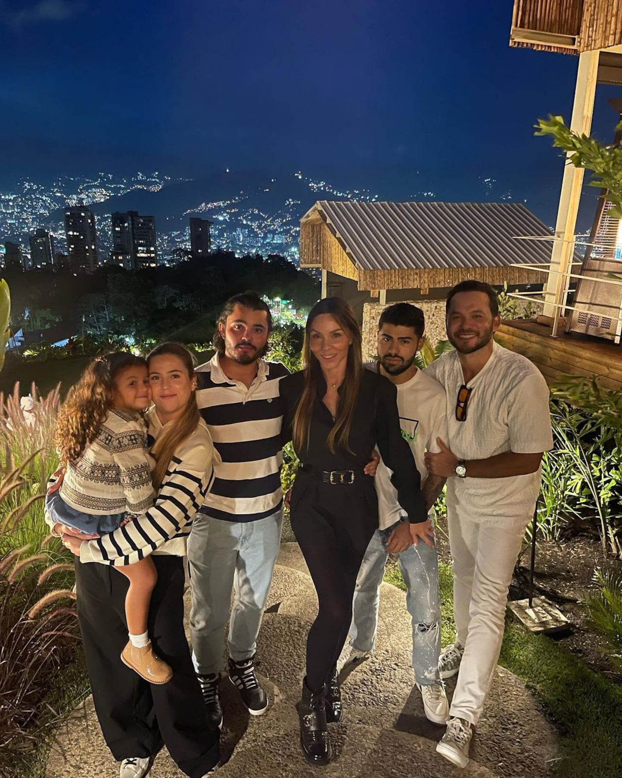 La exreina tiene 4 hijos