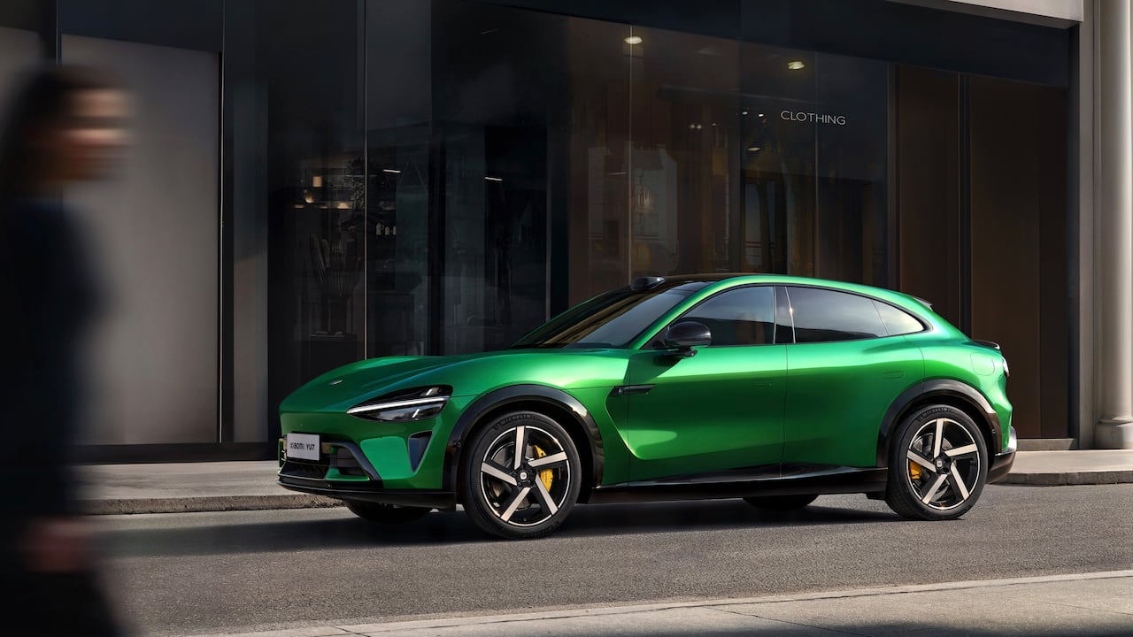 Finalmente fue presentado el Xiaomi YU 7 y las tres versiones en las que se ofrecerá este nuevo competidor en el segmento de los vehículos eléctricos.