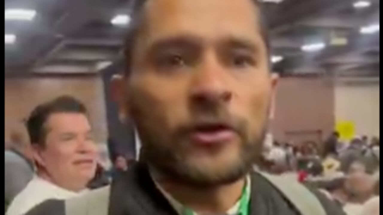 Agresor de periodista en convención del Pacto Histórico