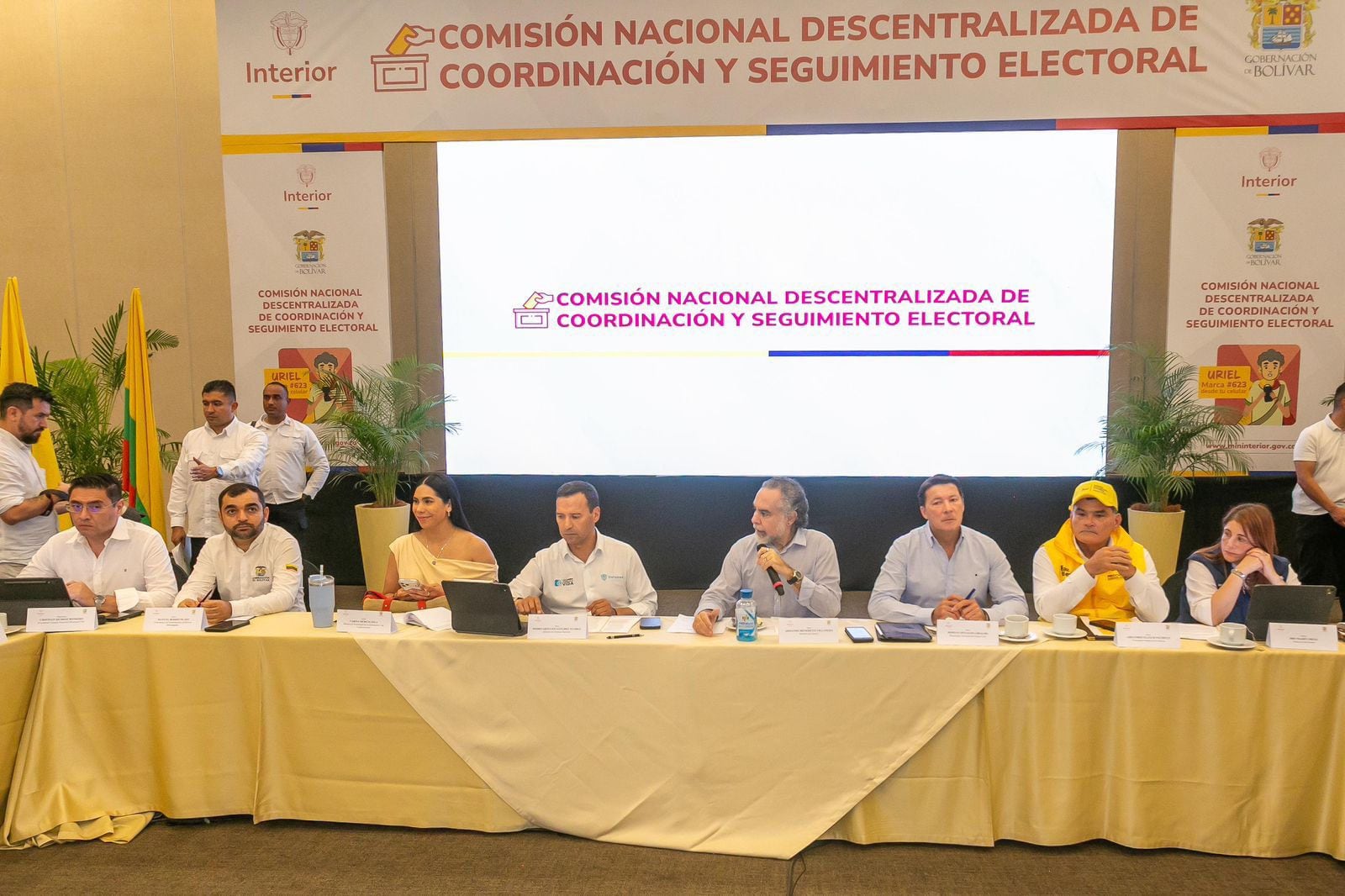 MinTic y Defensoría del pueblo