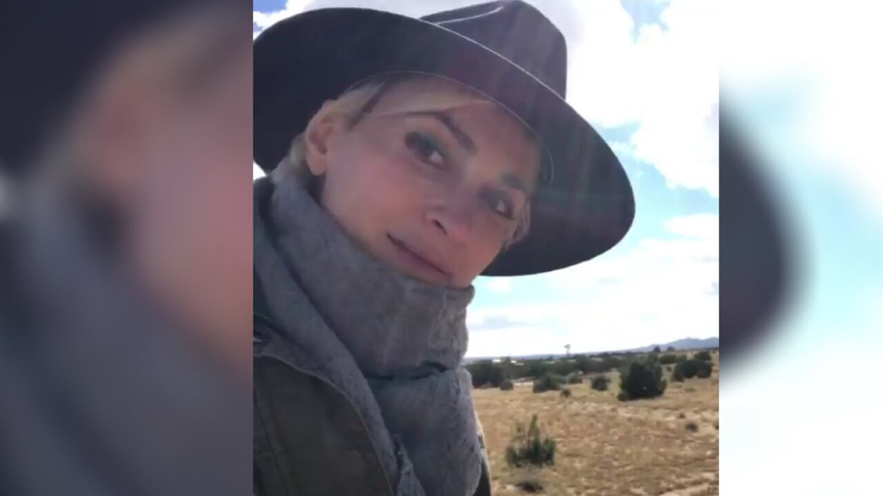 Así reaccionó Hollywood a la muerte de Halyna Hutchins, la mujer asesinada accidentalmente por Alec Baldwin