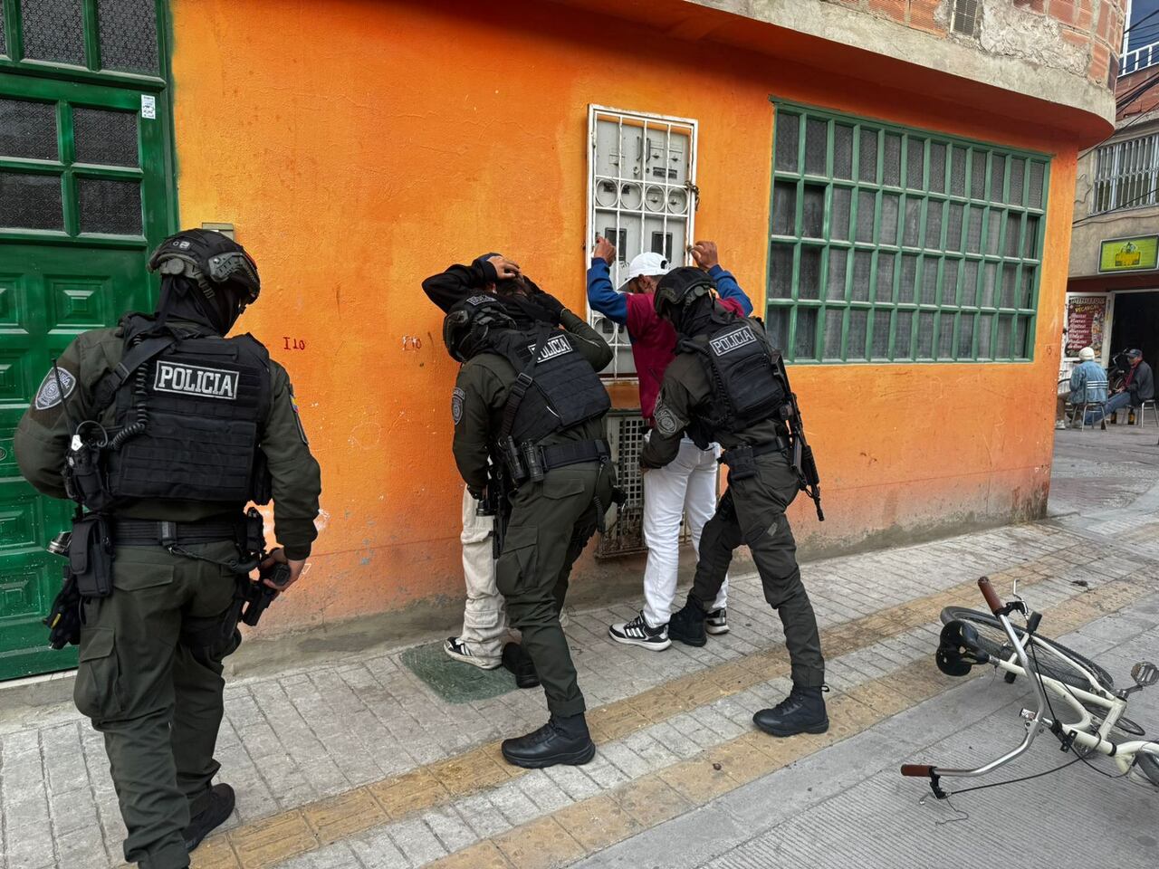 Megatoma de las autoridades en Bosa