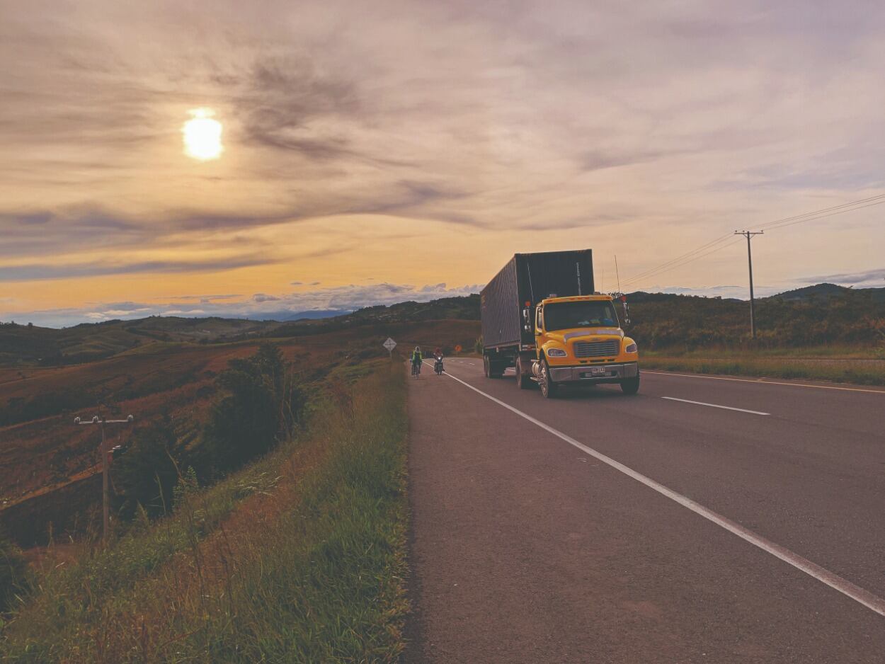 Vía Buga - Buenaventura.