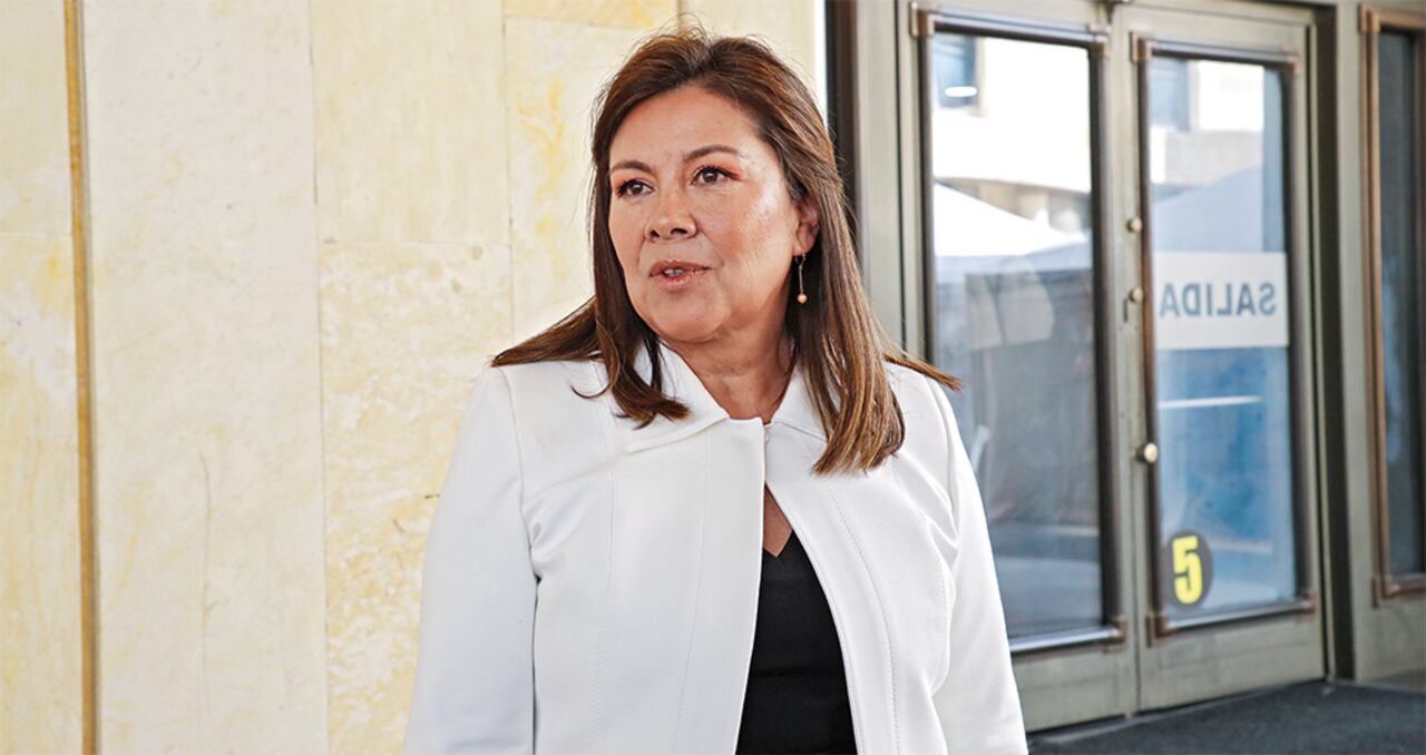 LUZ ADRIANA CAMARGO Ternada a la Fiscalía