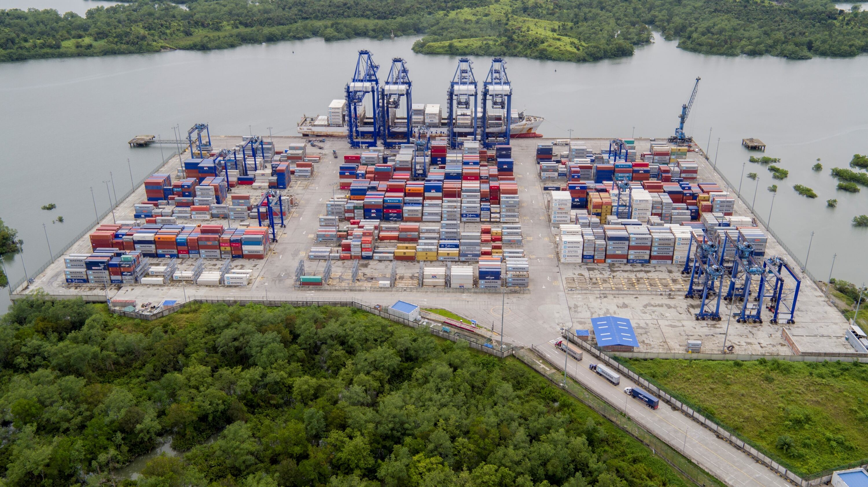 Terminal de Contenedores de Buenaventura - Tcbuen- 