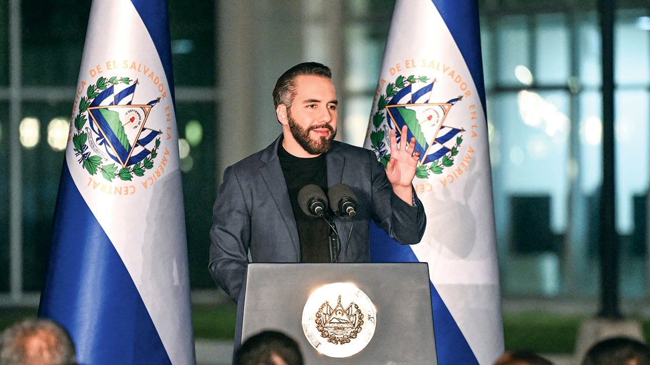 Nayib Bukele oficializó su precandidatura para las elecciones presidenciales de 2027, cuando buscará su tercer periodo presidencial.