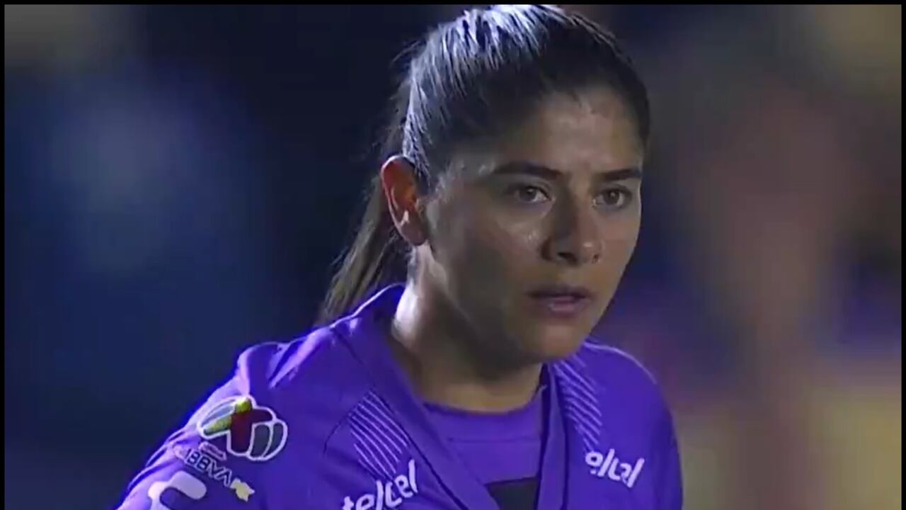 Catalina Usme, se luce en el Pachuca de México