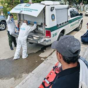 Las autoridades hallaron cuatro cuerpos en una carretera de Santa Fe de Antioquia. Gobernación vinculó el caso con la minería ilegal.