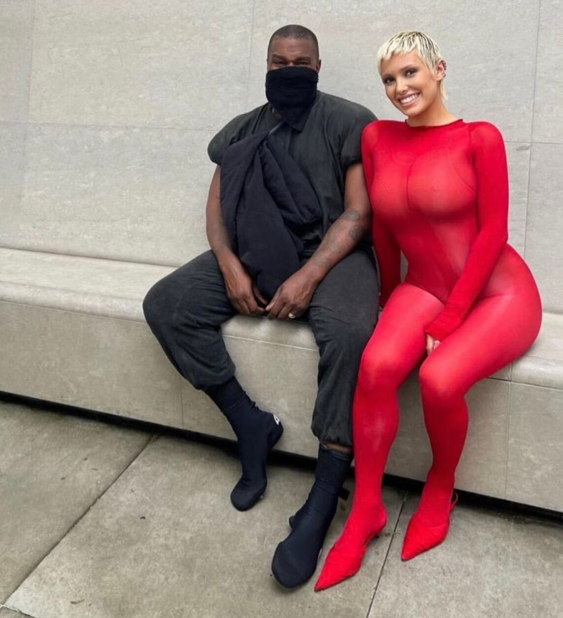 Kanye West Bianca Censori. Twitter @theyeezymafia