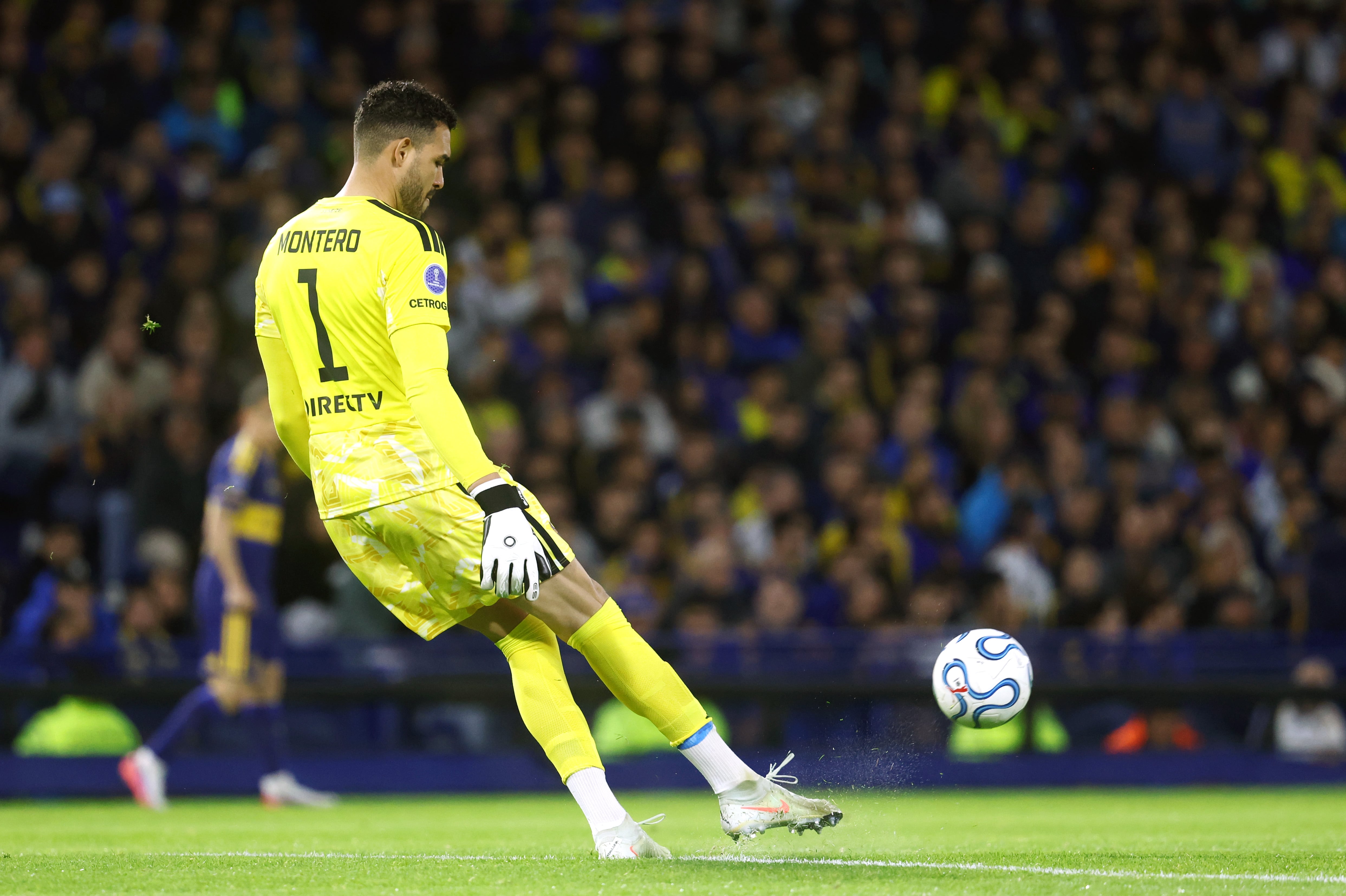 Montero durante el partido contra Sao Paulo