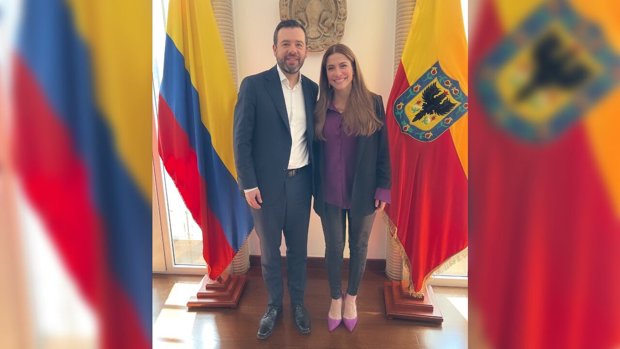 Carlos Fernando Galán y Catherine Juvinao.