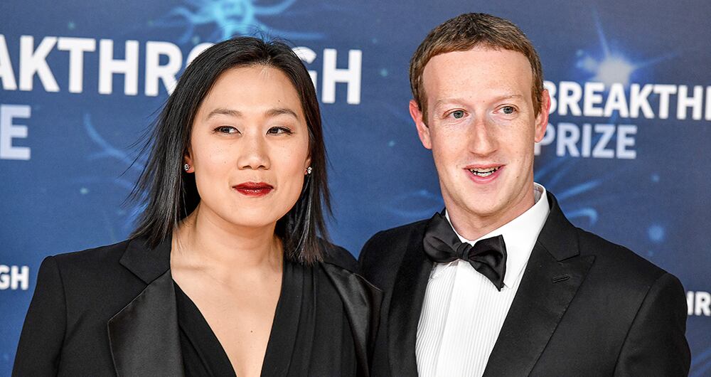 Mark Zuckerberg y Priscilla Chan fueron demandados por exempleados que alegan no haber recibido pagos justos por sus servicios.  