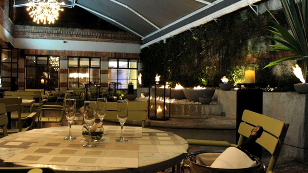 El acuerdo de operación de los dos hoteles, incluye el nombramiento de Luis Argote como Gerente General del Four Seasons Hotel Casa Medina Bogotá y el Four Seasons Hotel Bogotá.