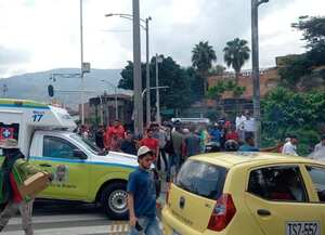 Lugar de los hechos donde el hombre se prendió fuego en Medellín, Antioquia.