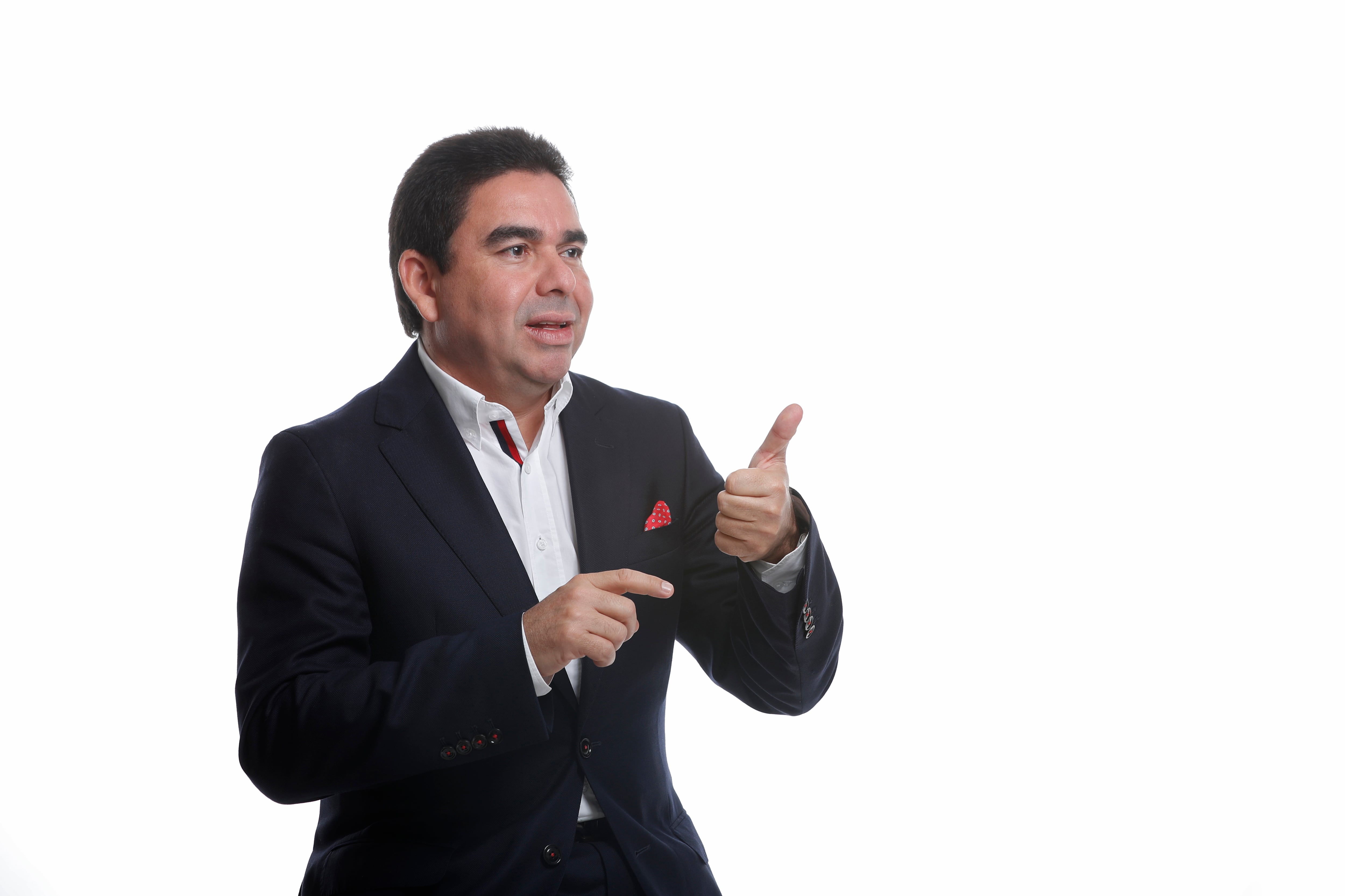 Es necesario avanzar hacia una ley estatutaria clara y unificada, que compile la jurisprudencia relevante, establezca reglas uniformes a nivel nacional, y defina con precisión las competencias de las entidades del Estado.