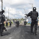 La comunidad está preocupada por el presunto uso excesivo de estos gases por parte de los agentes del Esmad, afectando a ciudadanos ajenos a los disturbios.