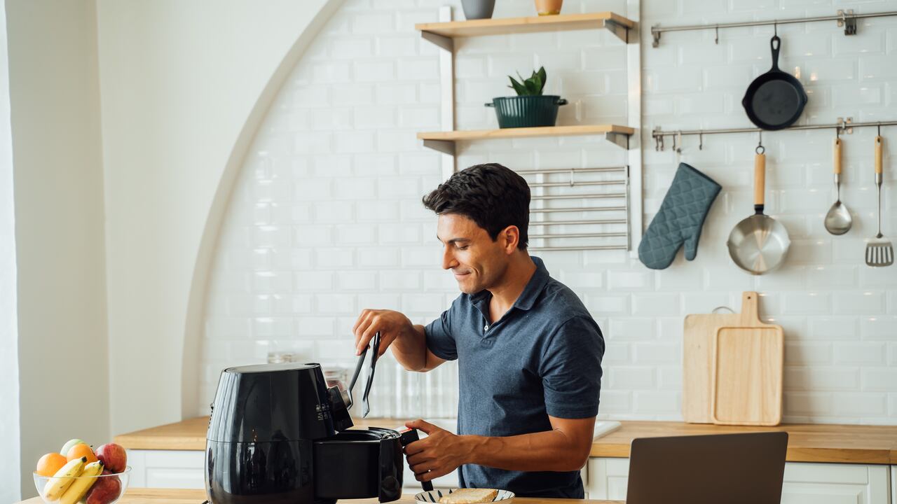 El lugar y la distancia adecuada en la que se debe instalar la freidora de aire para que el recibo de la luz no sea impagable