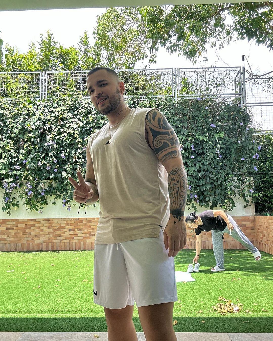 El cantante sorprendió con esta publicación en su Instagram