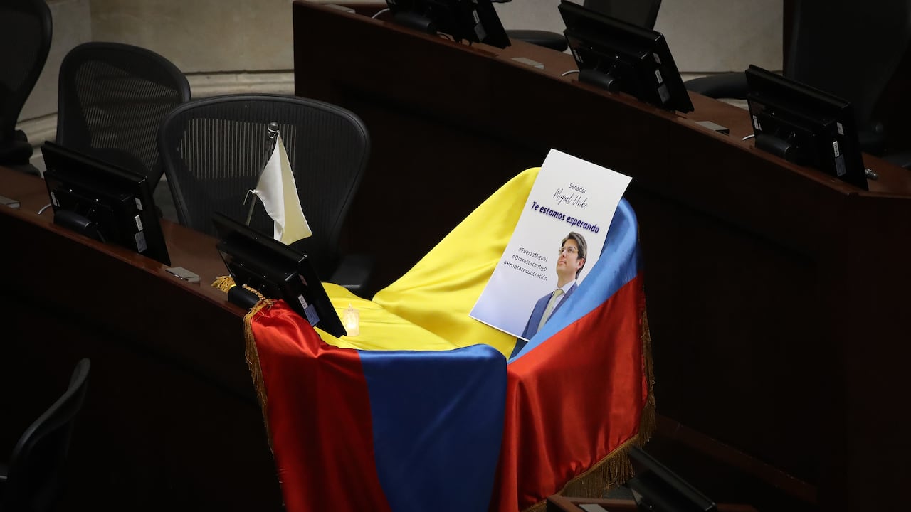 Curul del Senador Miguel Uribe Turbay