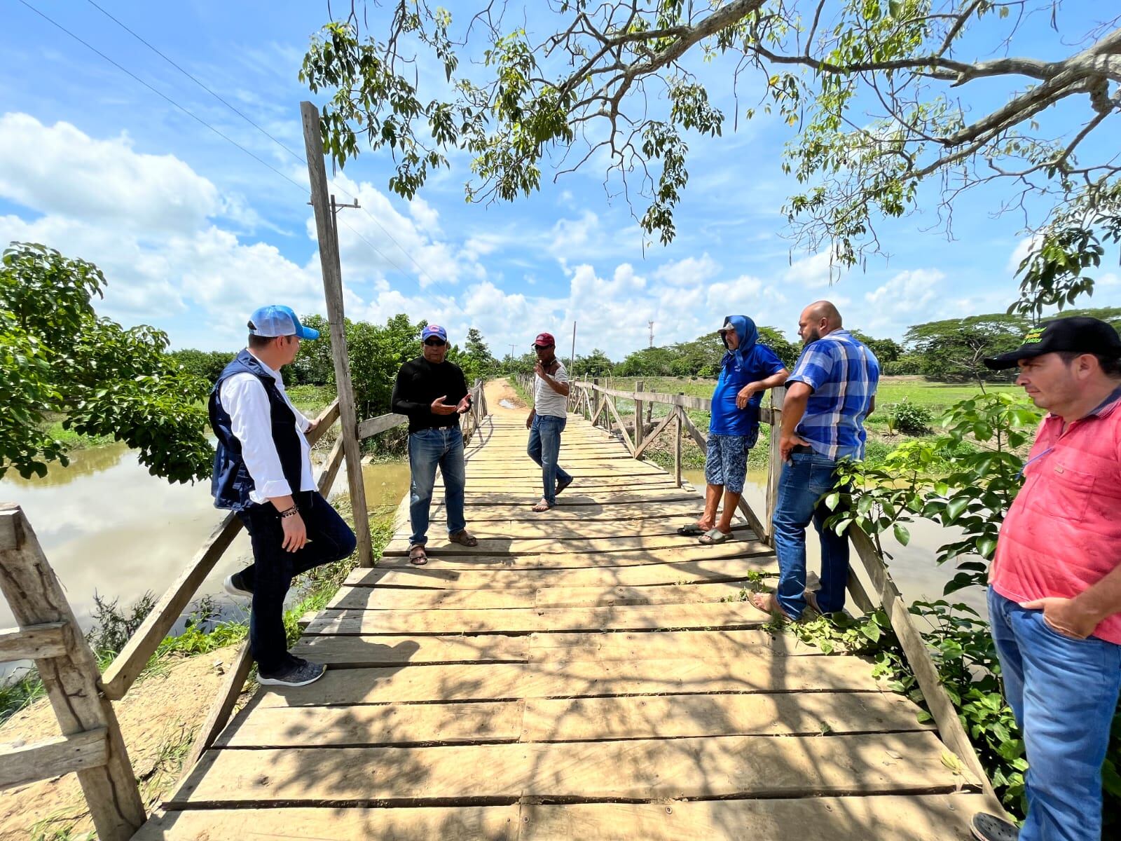 Defensoría del Pueblo alerta riesgos por erosión del río Sinú: “De continuar el proceso erosivo, 5.000 familias quedarían incomunicadas”