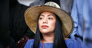 La senadora del Pacto Histórico y presidenta del Mais, Martha Peralta, respalda al Gobierno Petro, pero es franca. Reconoce los aciertos y habla de los desaciertos.