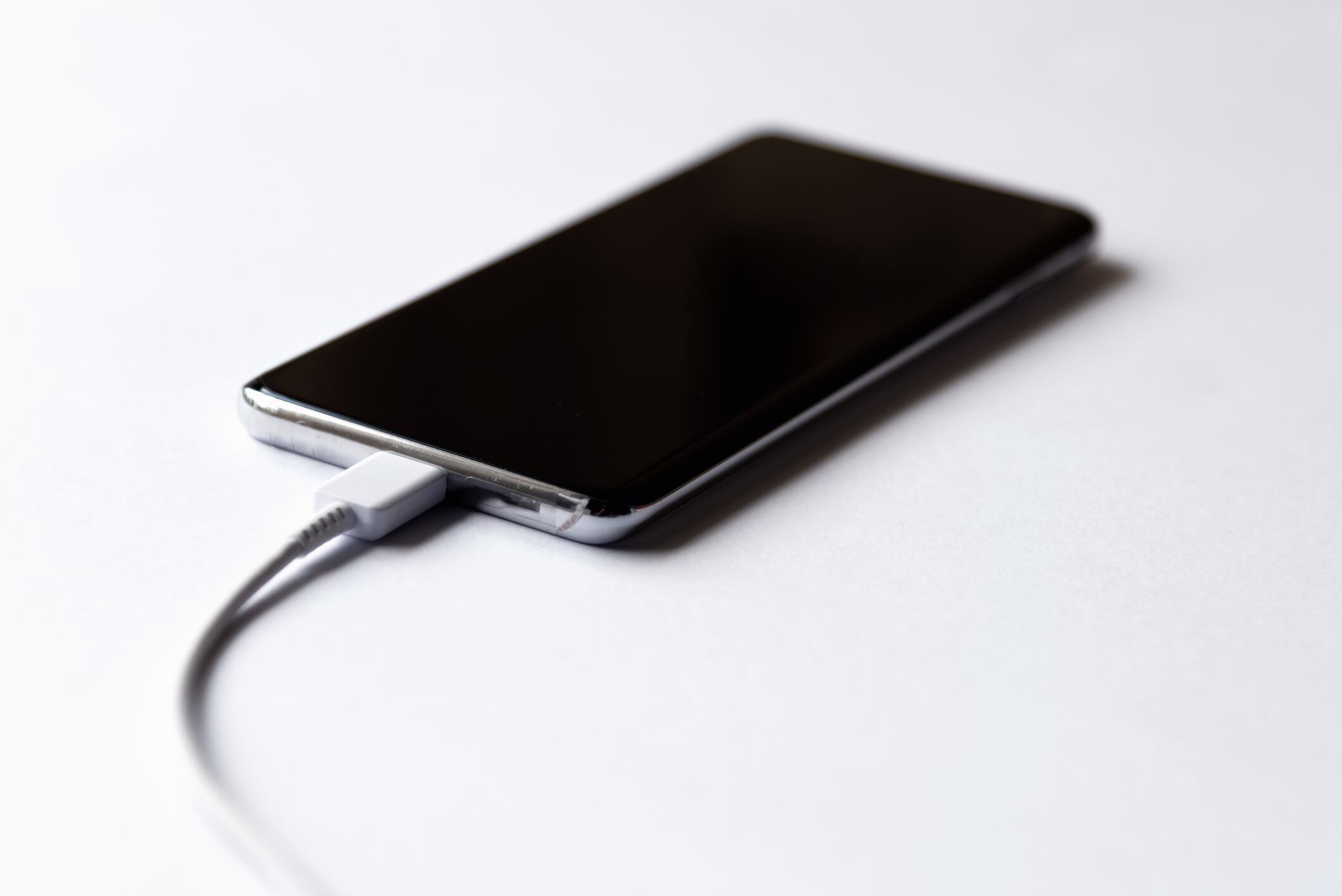 Descubra cómo utilizar aplicaciones de terceros para monitorear y optimizar el consumo de energía de su teléfono Xiaomi o Redmi, y así garantizar una duración de batería óptima a largo plazo.