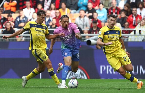 AC Milán vs Hellas Verona