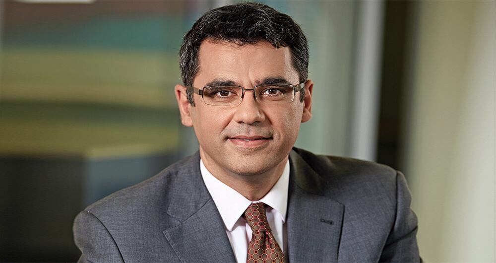  César Sanz, vicepresidente de asuntos médicos de Moderna.  