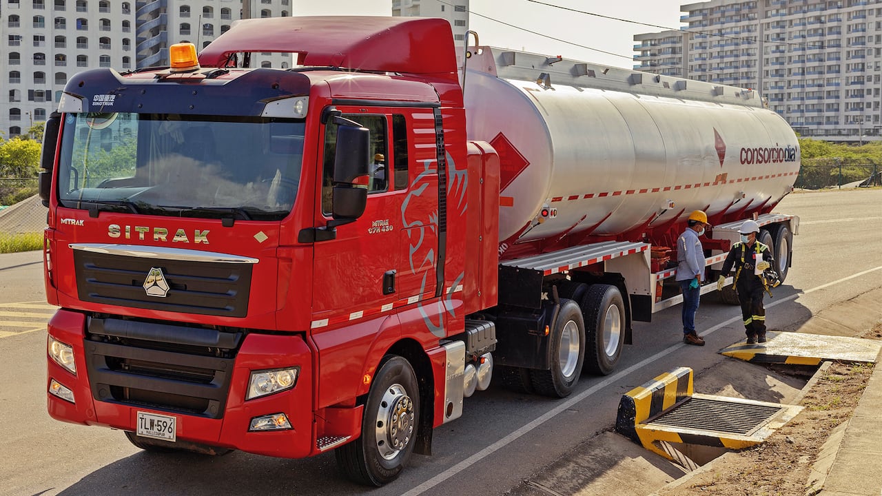 El fondo privado que apoya el GEB permitirá la financiación de 4.000 vehículos de carga pesada que usen gas.