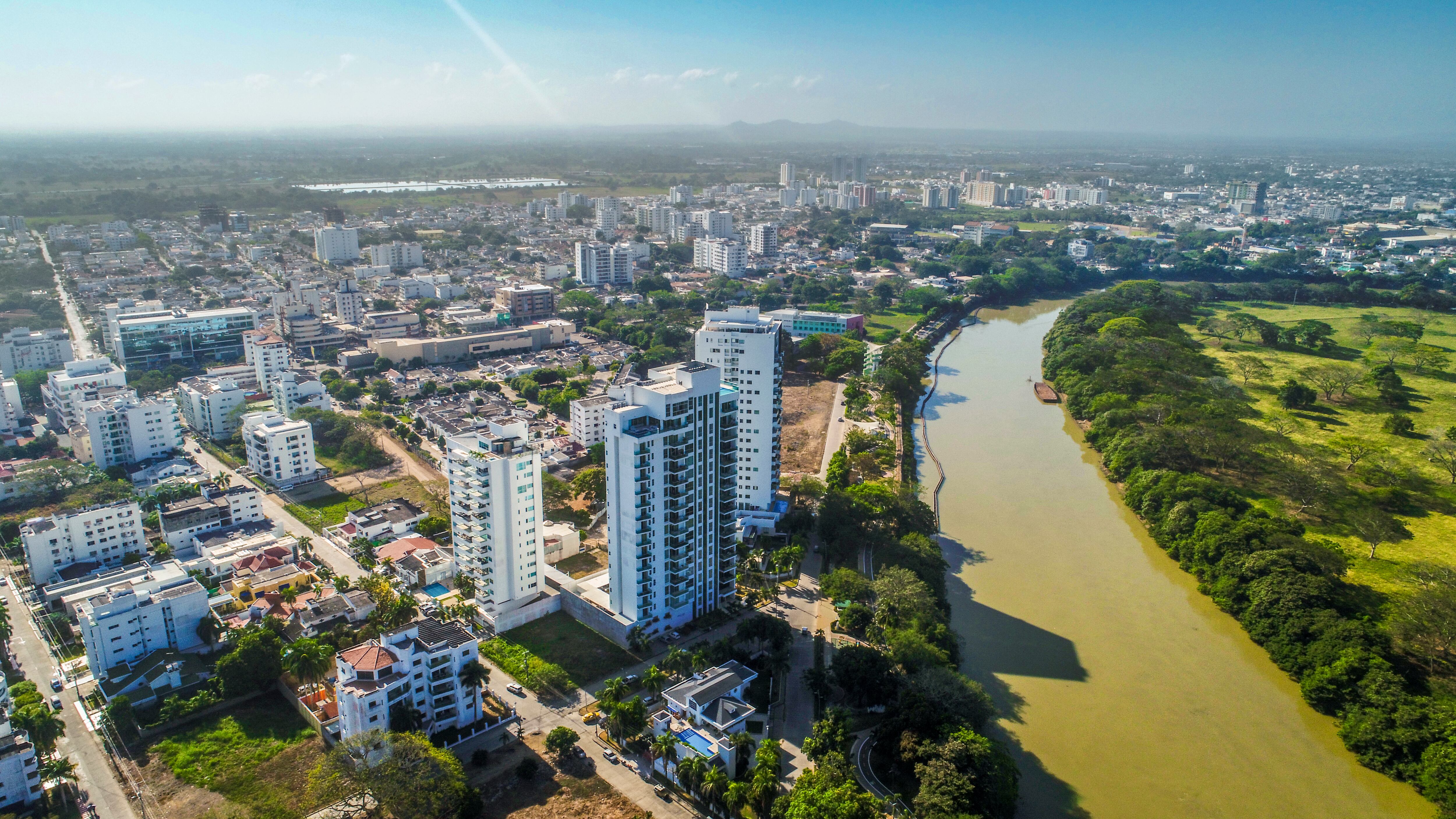 Vista aérea de Montería y el río Sinú