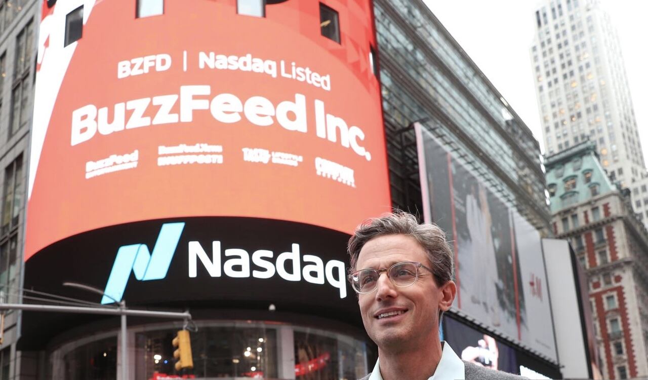 La acción de Buzzfeed cayó un 20 % en la Bolsa de Valores de Nueva York