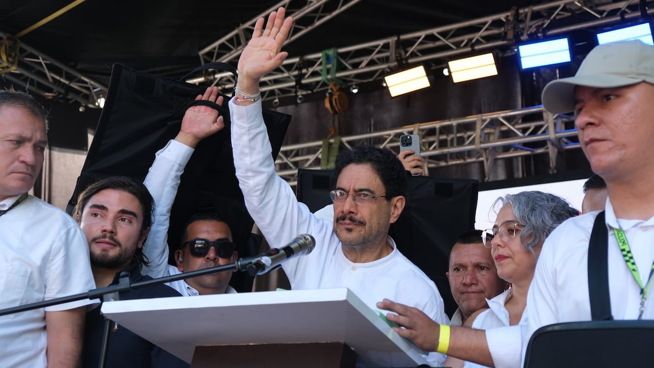 El candidato del Pacto Histórico, Iván Cepeda, afirmó que mantendrá su viaje electoral a pesar de las amenazas en su contra