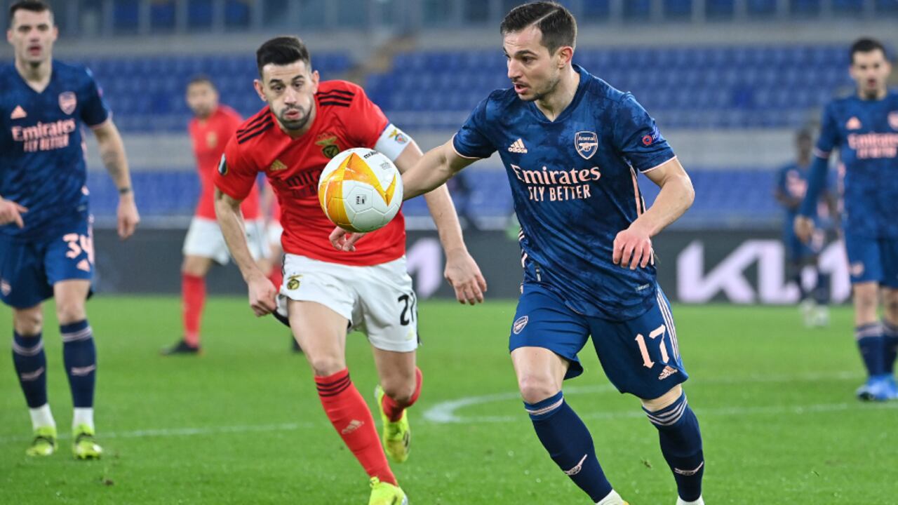 Arsenal vs. Benfica en la Europa League. Foto: AFP / ALBERTO PIZZOLI