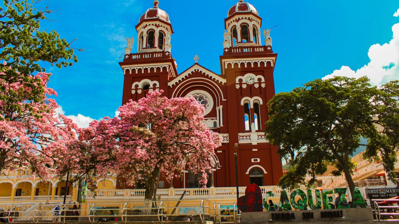 Iglesia Inmaculada Concepción en Cáqueza, Cundinamarca.