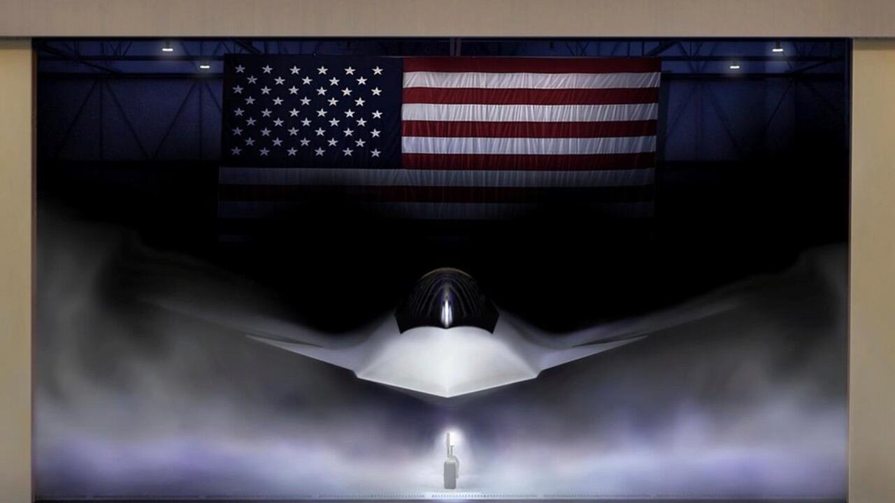 El gobierno estadounidense ya presentó al F-47, que podría suceder al F-35 como caza de nueva generación