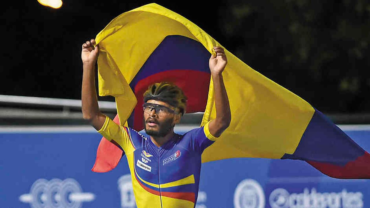 Este barranquillero de 23 años lo ha ganado todo en pruebas de fondo: ocho títulos mundiales y siete del ciclo olímpico.
