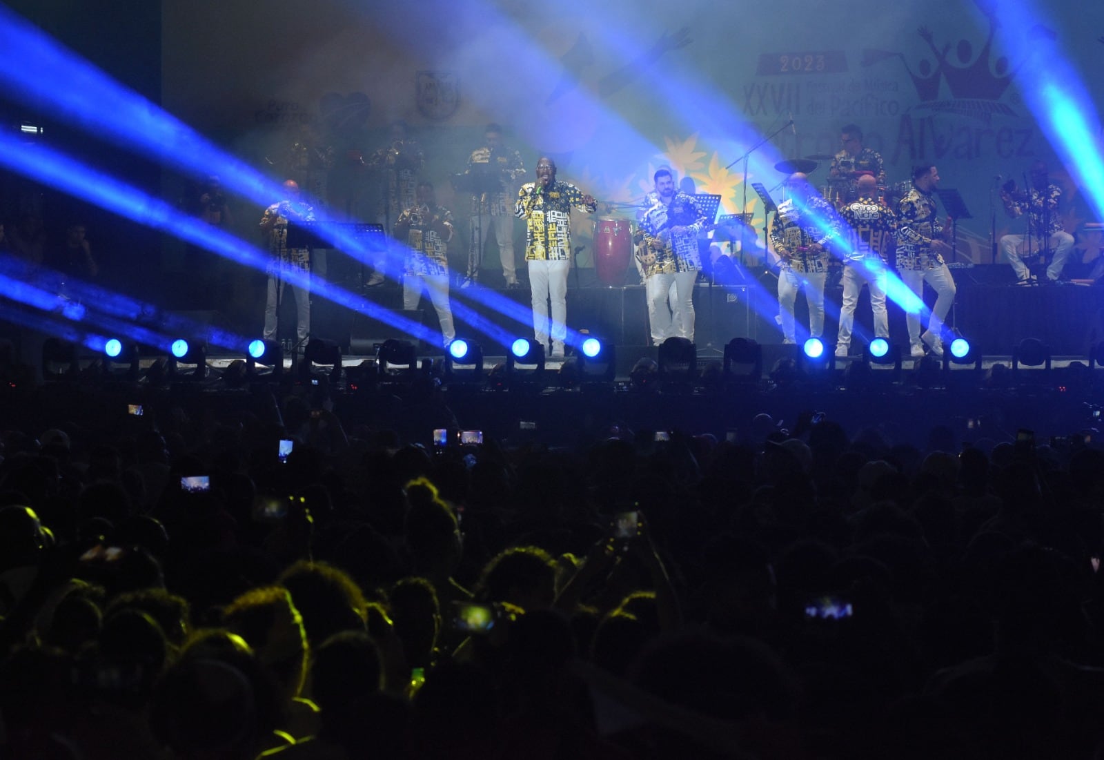 Grupo Niche en el Festival de Música del Pacifico Petronio Álvarez.
