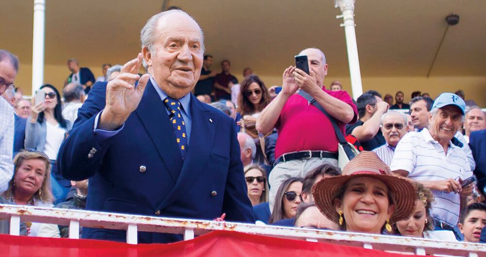 El Rey de España, Juan Carlos Borbón, volvió del exilio