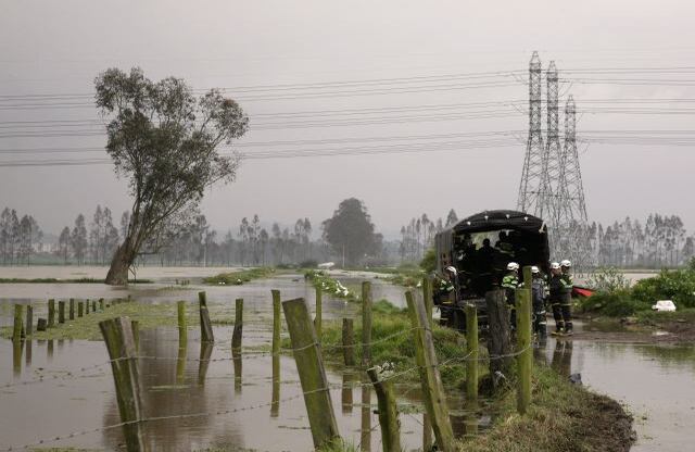 Inundaciones en la vereda Parcelas, en el municipio Cota (Cundinamarca).