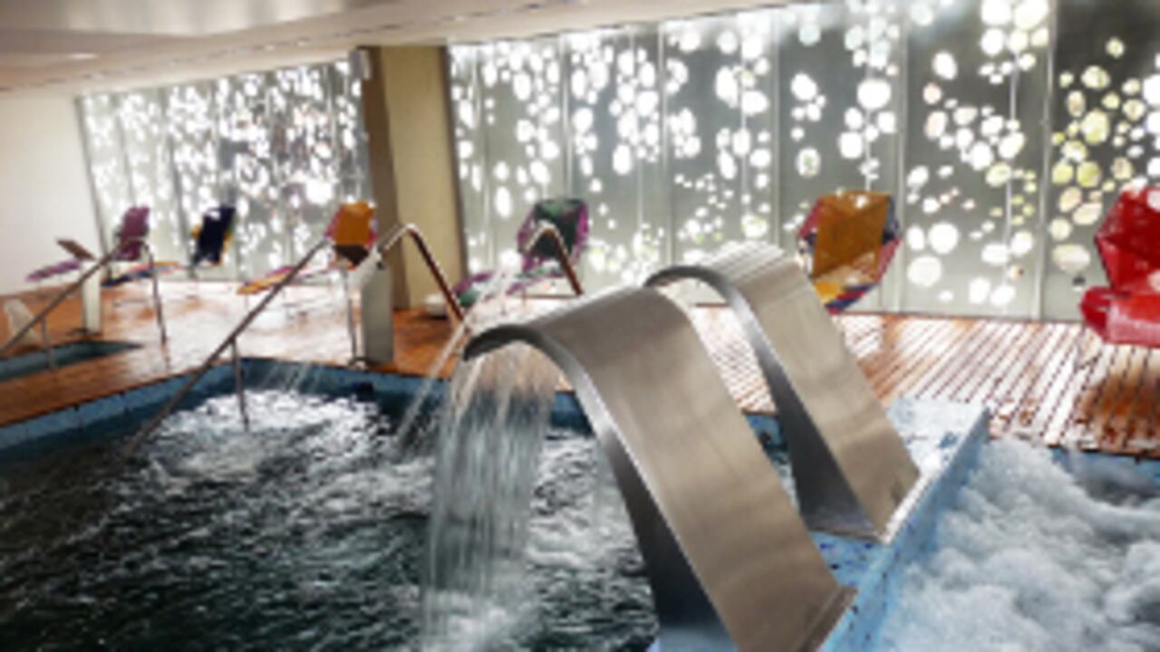 Foto:Chairama. Chairama Spa está inspirado en la Sierra Nevada y con la más alta tecnología, ofrece el primer circuito de hidroterapia del país, entre otras innovaciones.