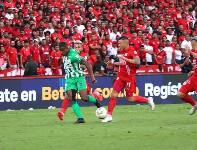 Grande del FPC sufriría dura situación, pues algunos de sus jugadores querrían irse.